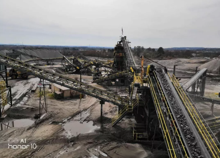 美礦機械設備登陸美國砂石料市場